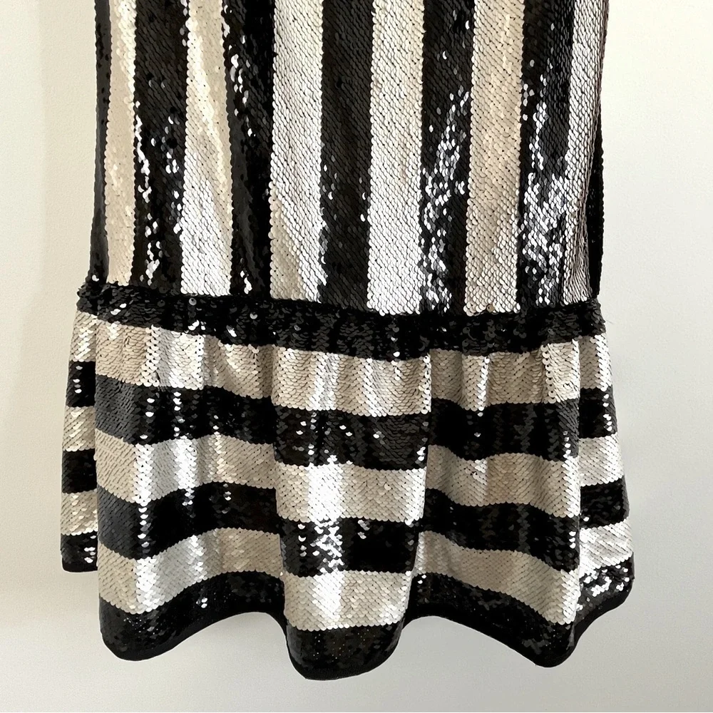 Betsey Johnson Black & Ivory Striped Sequin Ruffle Hem Mini Dress. Size 2. #630 - Picture 6 of 9
